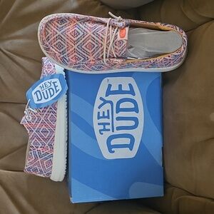 NWT Hey Dude Surf Baja